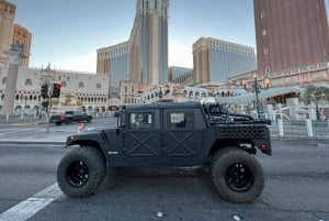 Visite touristique du Strip de Las Vegas en Hummer militaire à toit ouvert