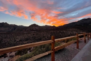 Las Vegas: Excursión a pie y fotográfica al atardecer cerca de Red Rock