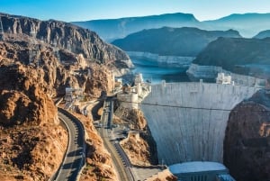 Las Vegas: Tunnel and Power Plant Tour, Hoover Dam in Spanish