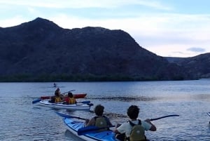 ラスベガストワイライト＆ムーンライト・パドル体験