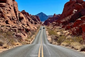 Las Vegas: Valley of Fire Seven Magic Mountains Welcome Sign