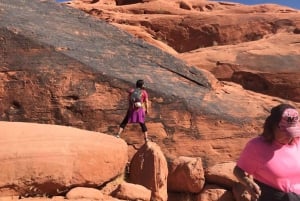 Las Vegas: Valley of Fire Halvdags guidet fottur med henting
