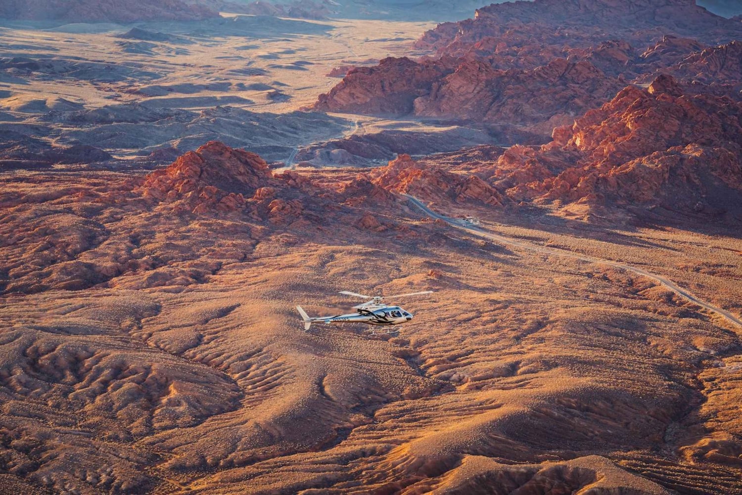 Las Vegas: Valley of Fire Helicopter with Scenic Landing