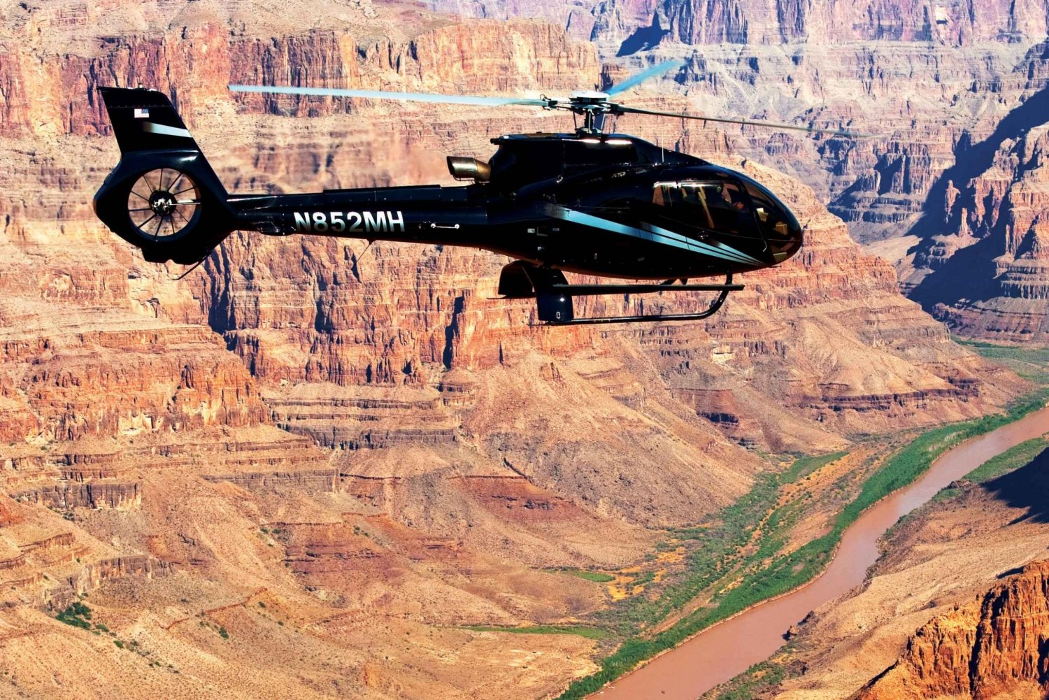 Las Vegas: West Grand Canyon Helikopter Ticket met Transfer