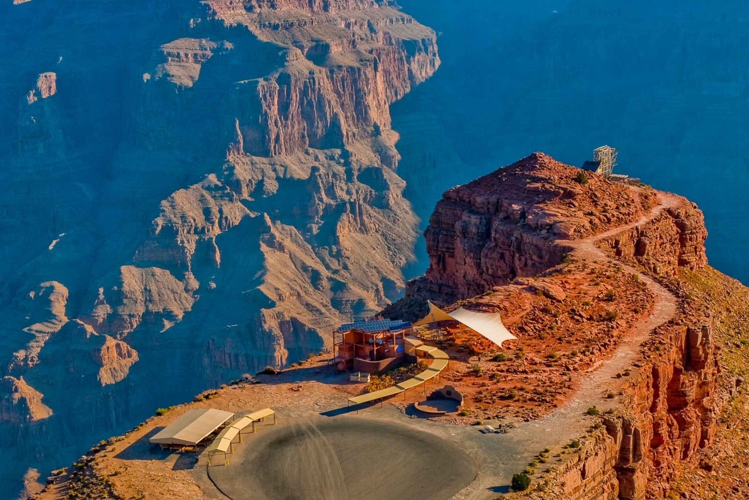 Las Vegas: West Grand Canyon Helikopter-Ticket mit Transfer