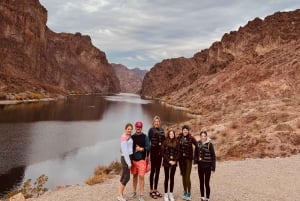 Las Vegas/Willow Beach: tour guidato in kayak alla Emerald Cave