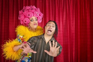Las Vegas Yes, Queen Drag Queen Guided Pub Crawl