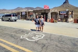 Pueblo Minero de Oatman: Burros/Ruta 66 Excursión panorámica por las montañas