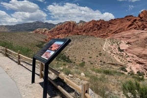 Red Rock Canyon, Sete Montanhas Mágicas, Cidade Fantasma de Nelson