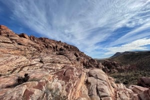 Red Rock Canyon Sign& Seven Magic Mountains Tour