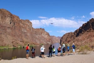 Naturskøn flugt: Guidet kajaksejlads + Hoover Dam byvandring