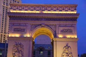 Wieża Eiffla bez kolejki i wycieczka prywatna po Paris Las Vegas