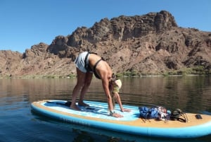 SUP-йога на озере Мид (индивидуально)