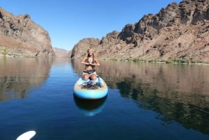 SUP-йога на озере Мид (индивидуально)