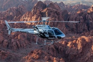 Las Vegasissa: Valley of Fire Helikopteri maisemalaskuineen