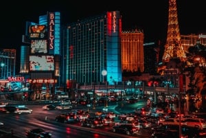 Destaques de Vegas: Luzes de neon e deserto - Passeio de carro com áudio