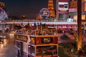 Vegas : Visite nocturne du Neon Museum en bus à toit ouvert