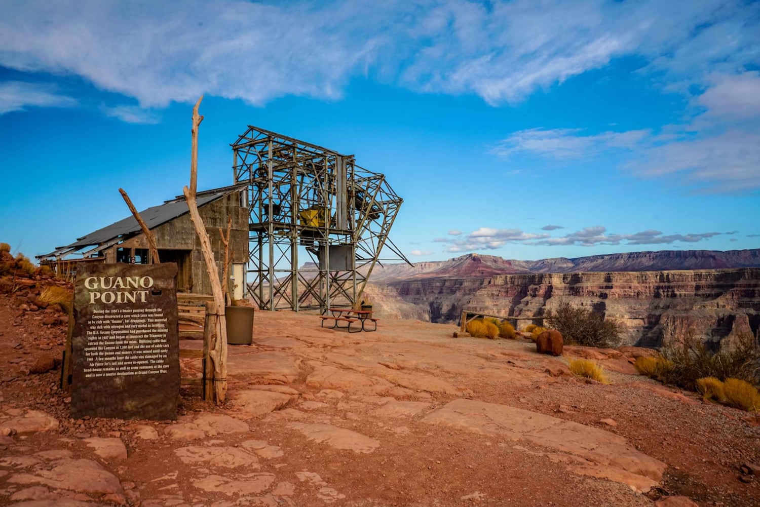 Vegas: VIP West Rim -helikopterikierros + Skywalk-vaihtoehto