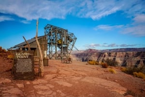 Vegas: VIP West Rim -helikopterikierros + Skywalk-vaihtoehto