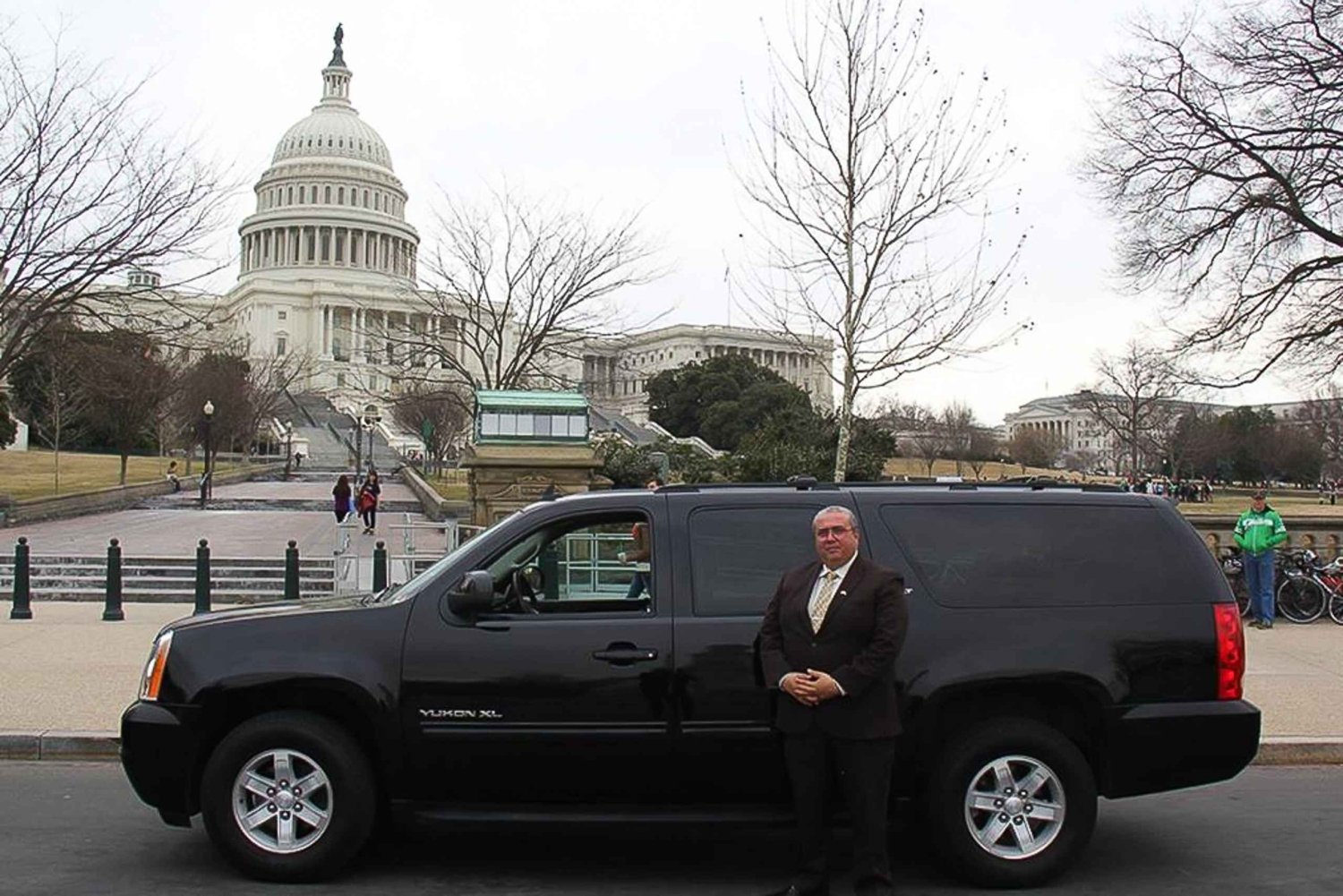 Washington DC: Multilingual Private Day or Evening SUV Tour