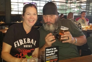 Underlig, sprø Fremont Bar-opplevelse med cocktailer og bilder