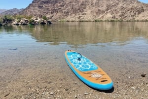 Plage de Willow : Location de stand up paddle board -Grotte d'émeraude-