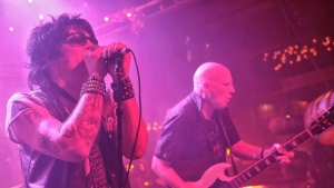 Dead Boys med TOB og Vic Tim's, The Kentucky Rifles, og Sunnyslope Bullets