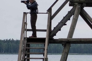 Lintujen tarkkailuretki Riian lähellä olevassa luonnonpuistossa (Latvia)