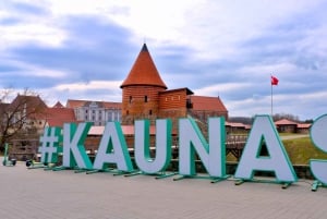 Tutustu Baltiaan: päiväretki Riika–Vilna / Vilna–Riika