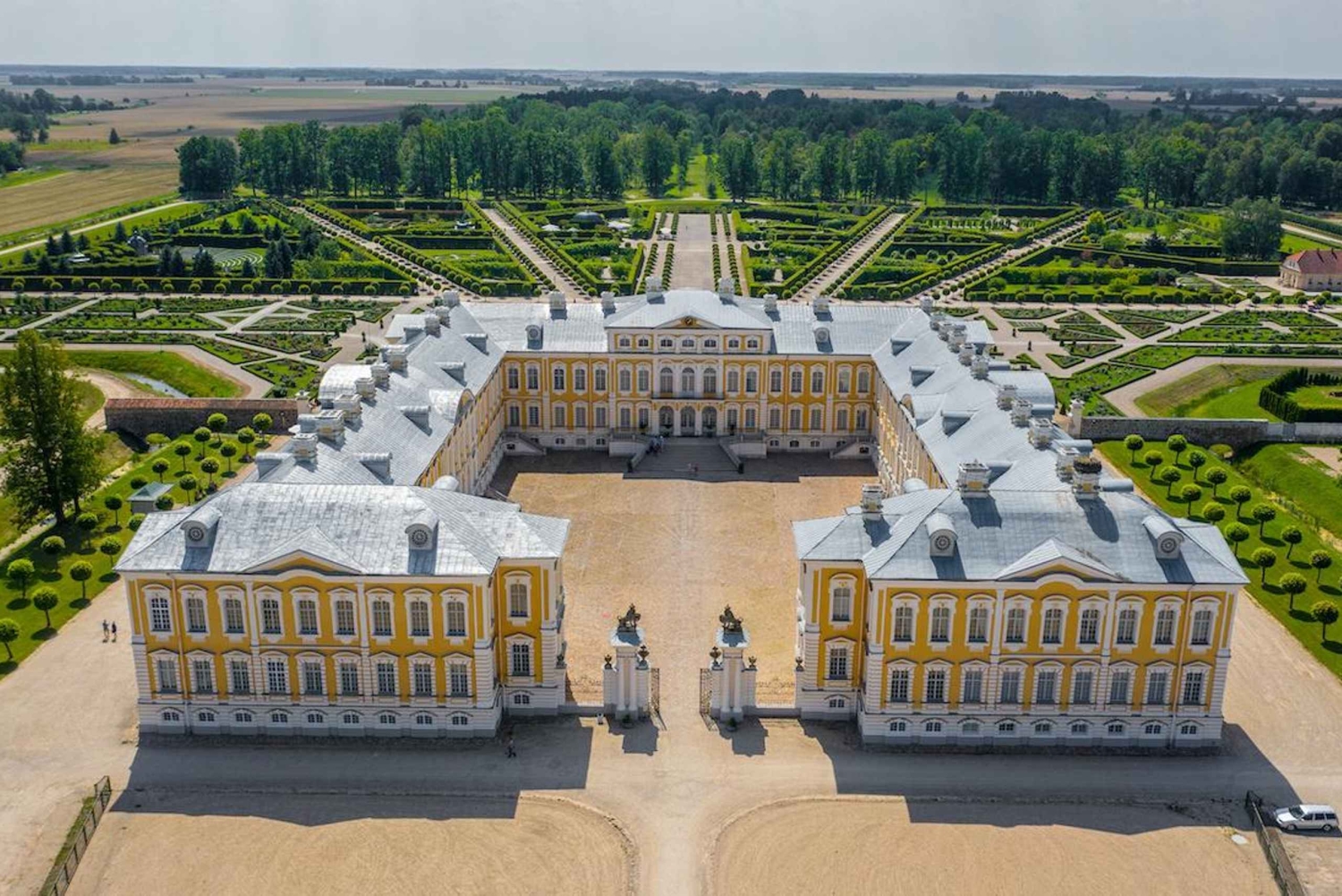 Riiasta: Bauska, Rundale ja Jelgava Yksityinen kokopäiväretki