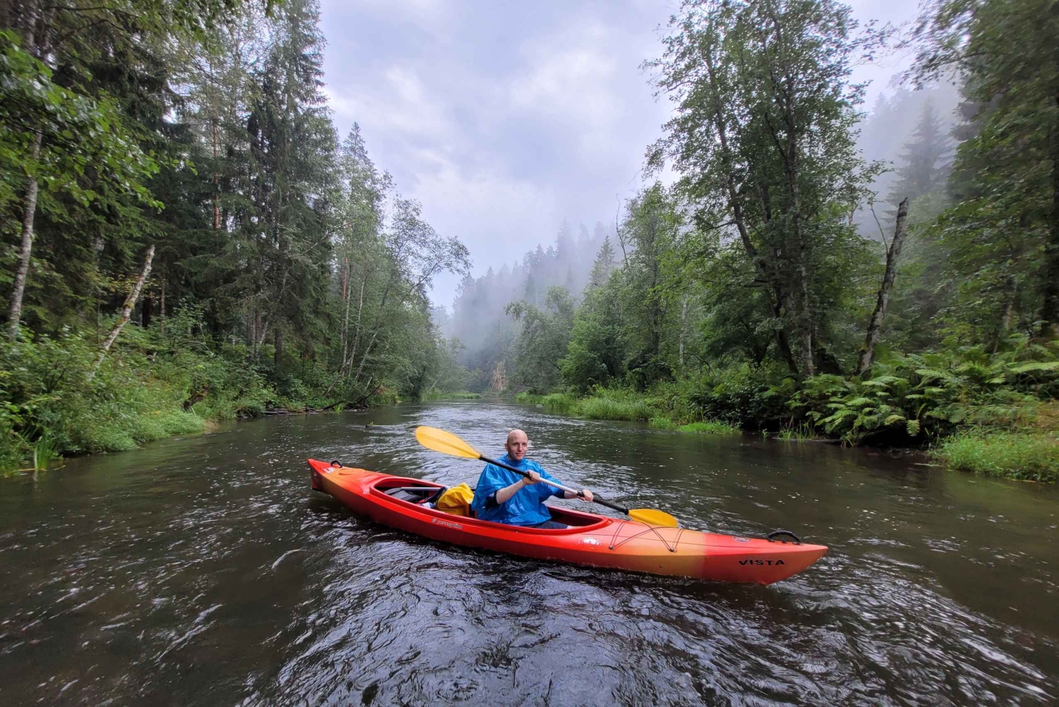 Desde Riga: Excursión de un día entero en kayak por el pintoresco valle del río Gauja