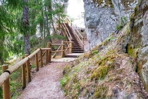 From Riga: Gauja National Park Hiking & Sightseeing Trip