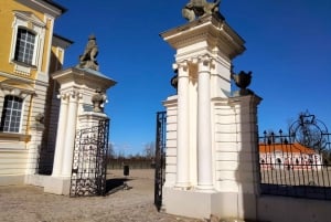 Fra Riga: Heldagsutflukt til korshøyden, Bauska og Rundale