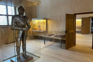 From Vilnius: Private Transfer to Riga with Sightseeing