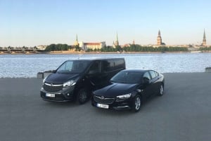 Fra Vilnius: Privat transport til Riga med sightseeing