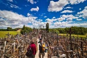 From Riga: Hill of Crosses & Enchanting Jelgava Group Tour