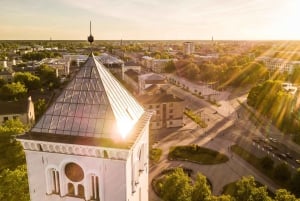 From Riga: Hill of Crosses & Enchanting Jelgava Group Tour