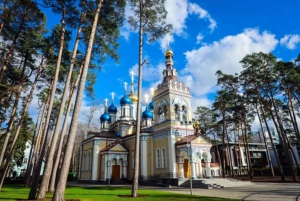 ケメリNパーク、ジュルマラ、メルネザー湖＆ホワイトキャッスルホテル