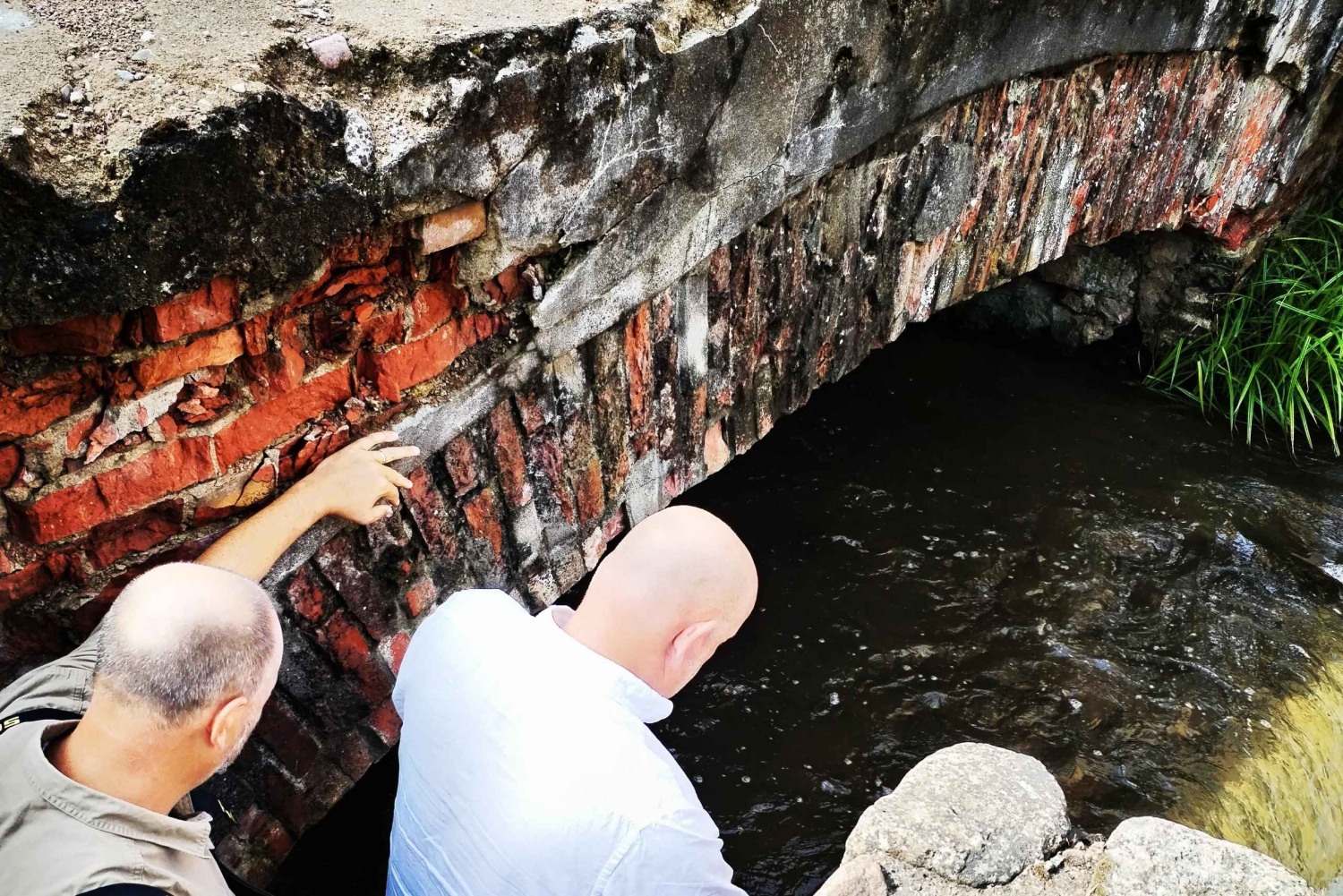 Miasto Kuldiga: Rzeczna wyprawa piesza