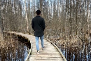 Verborgen parel van Letland: Wandeling & vervoer over het natuurpad langs het meer