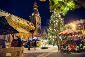 Majestic Christmas Private Walking Tour in Riga