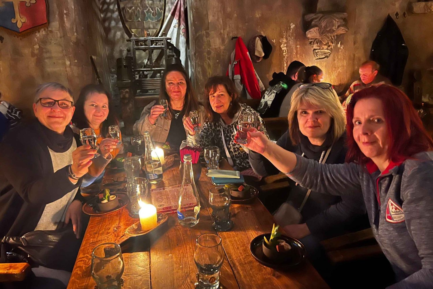 Medieval Experience: Guided Sightseeing and 3-Course Lunch