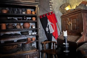 Średniowieczne doświadczenie: Zwiedzanie z przewodnikiem i 3-daniowy lunch