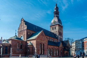 Private Riga Old Town Walking Tour with Organ Music Concert