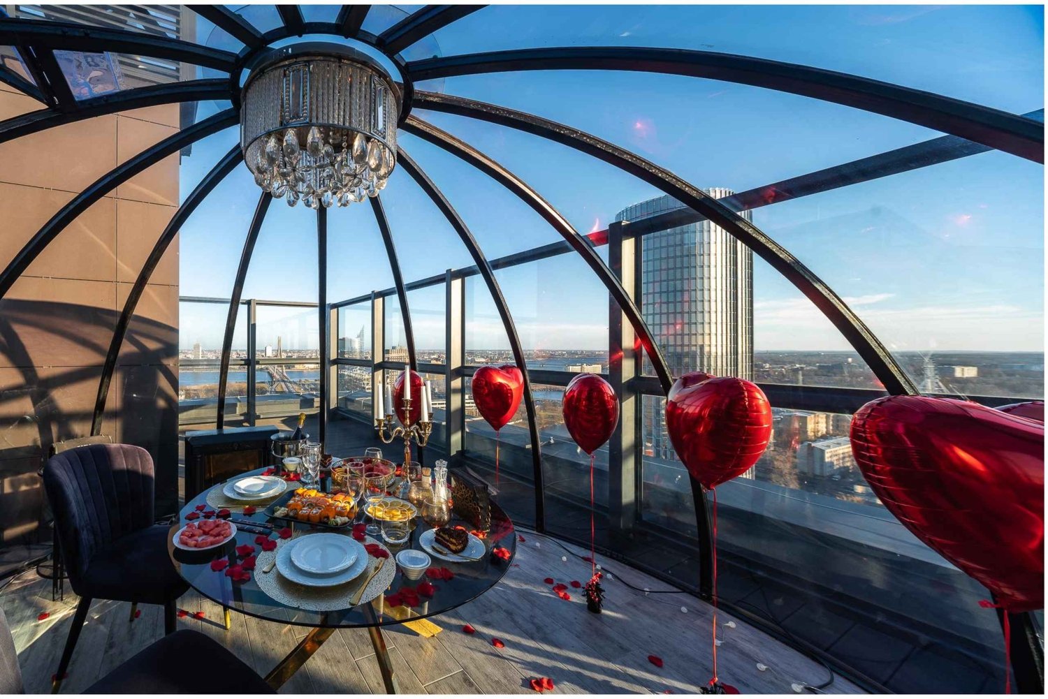 Riga: 23e verdieping Igloo Dome te huur