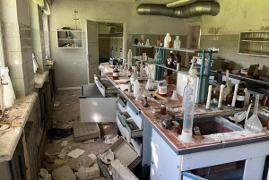 Riika: Hylätyn rakennuksen tutkimusretki kuljetuksella