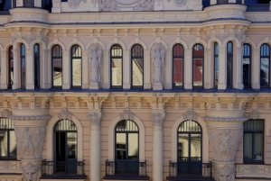 Riika: jugendtyylin kohokohdat ja jugendmuseon vierailu