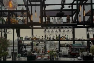 RIGA: Bar-, lounge- og takterrasse med utelivstur