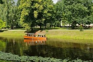 Riga: Kanalbåttur med velkomstdrink og audioguide