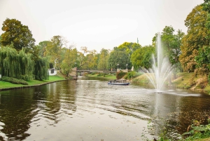 Croisière fluviale sur les canaux de Riga en automne doré | Croisières fluviales LV